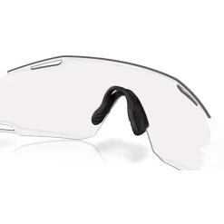 Lunettes de soleil Oakley Cybr Dyno Matte White Clear To Black Iridium Photochromic