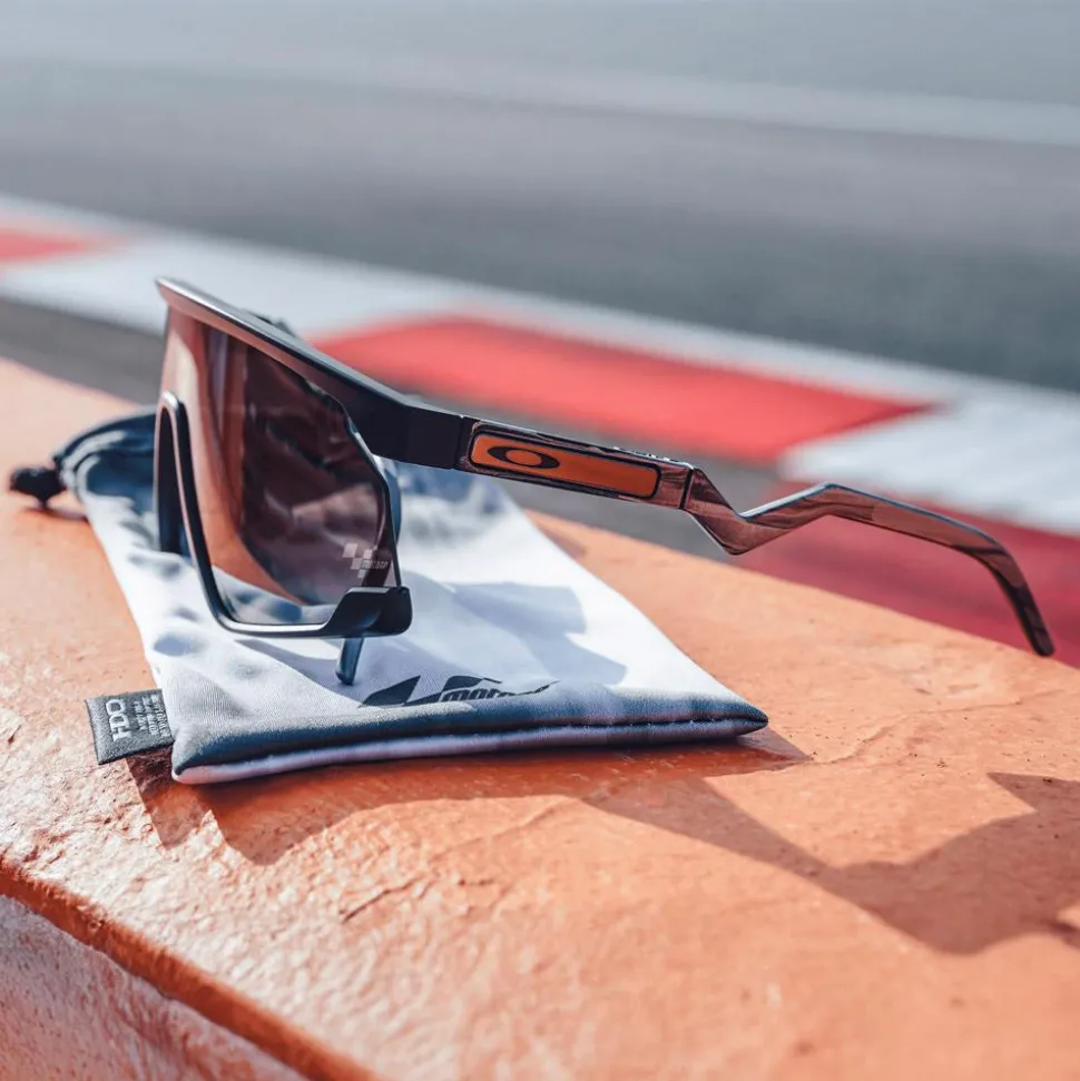 Lunettes de soleil Oakley Bxtr Moto Gp Collection Matte Black Prizm Black