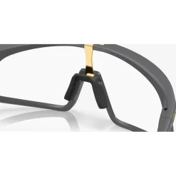 Lunettes de soleil Oakley Rslv Matte Carbon Photochromic