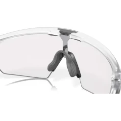 Lunettes de soleil Oakley Sphaera Matte Clear Clear Black Iridium Photohromic