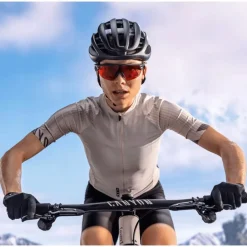 Lunettes de soleil Oakley Sphaera Matte Grey Smoke Prizm Trail Torch