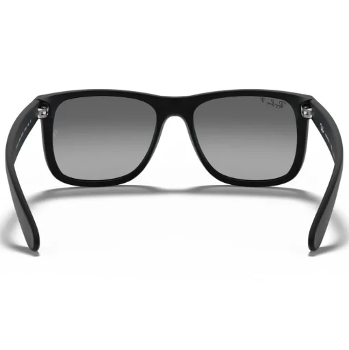 Lunettes de soleil Ray Ban RB4165 Justin Classic Matte Rubber Black Light Grey Gradient Polar